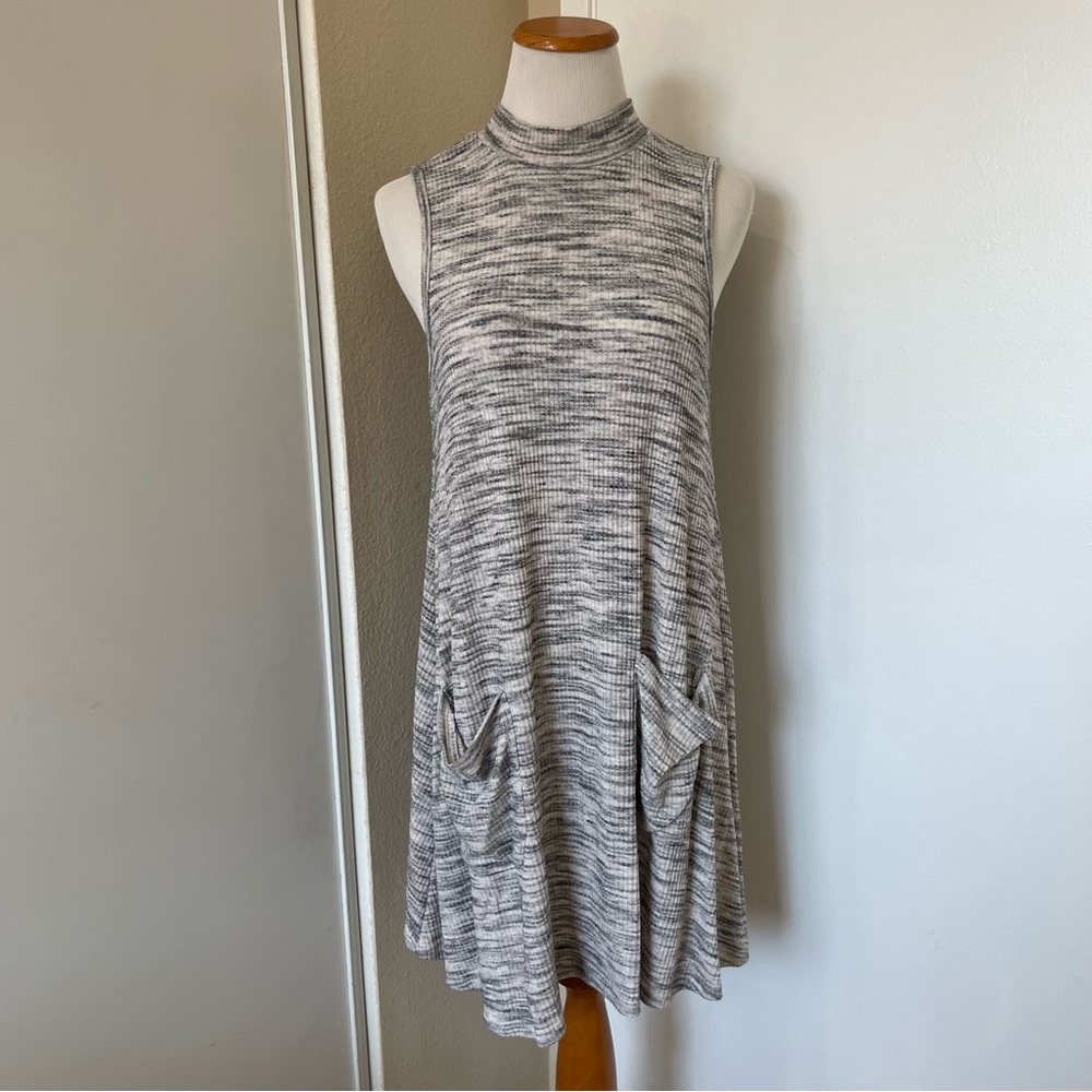 Gray Sleeveless Knit Dress